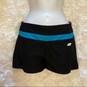 Marika Tek women’s Activewear Workout Sports Shorts, size M